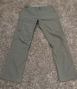 KÜHL Men's Silencr Rogue Cargo Hiking Pants 33x32 Olive Green